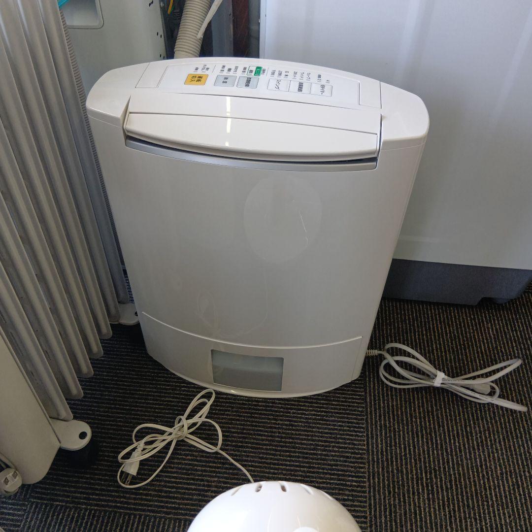 ホワイト 除湿機 パナソニック