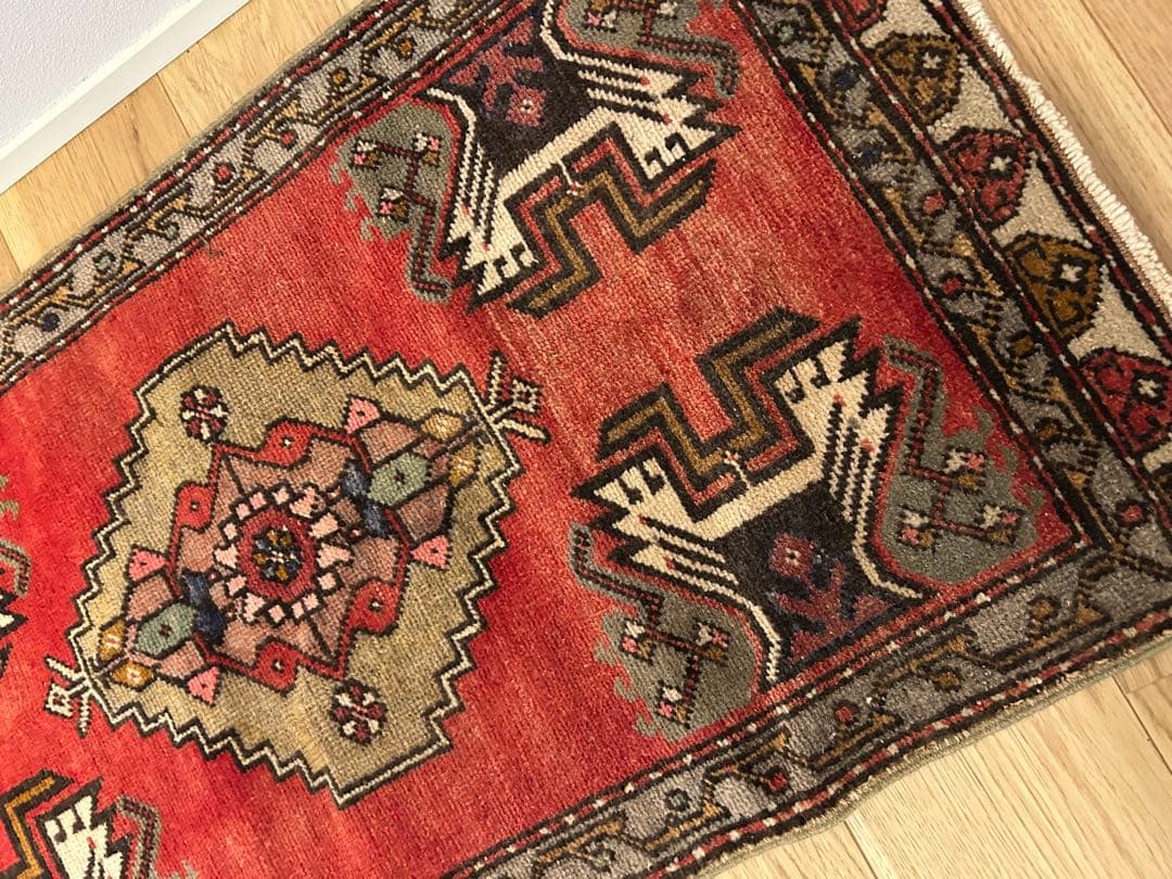 トライバルラグ・トルコヴィンテージラグ・ウール約51×99cm