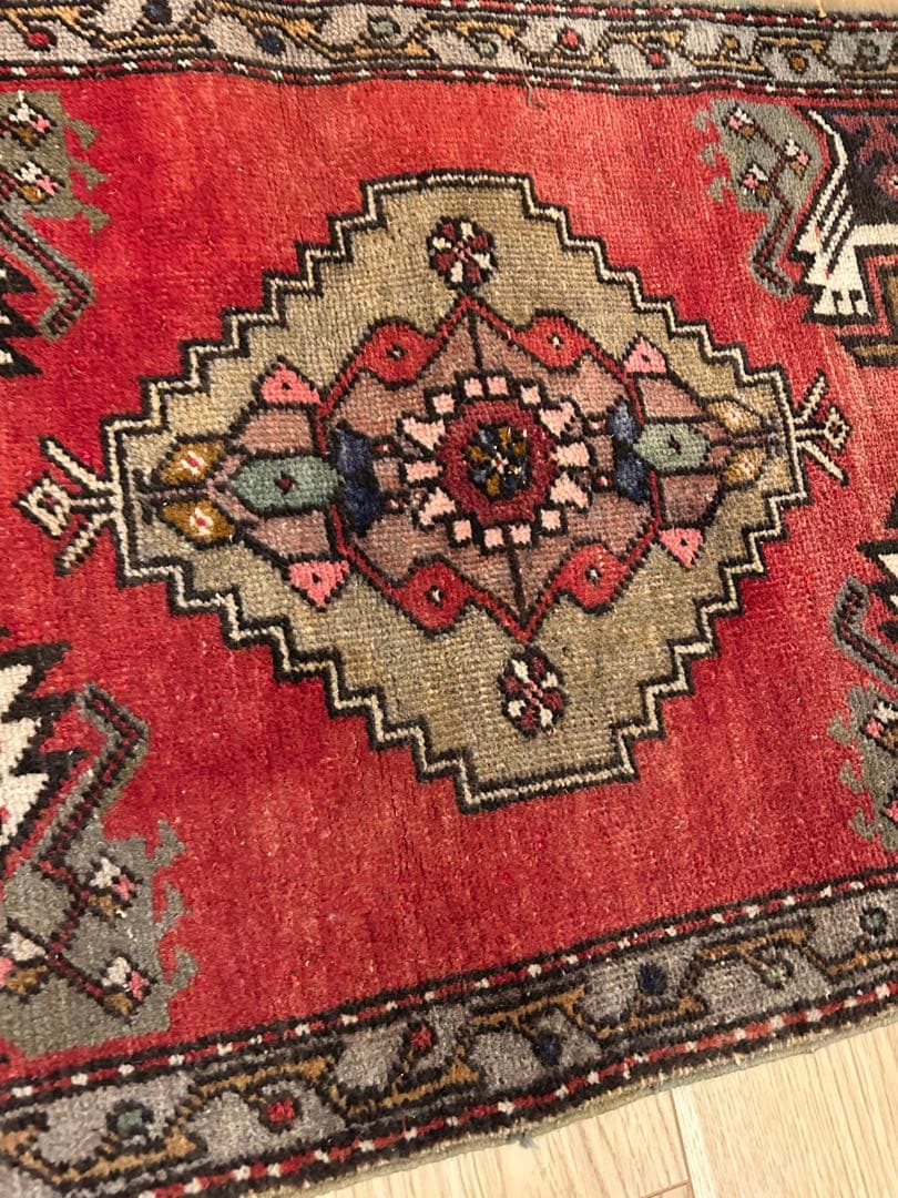 トライバルラグ・トルコヴィンテージラグ・ウール約51×99cm