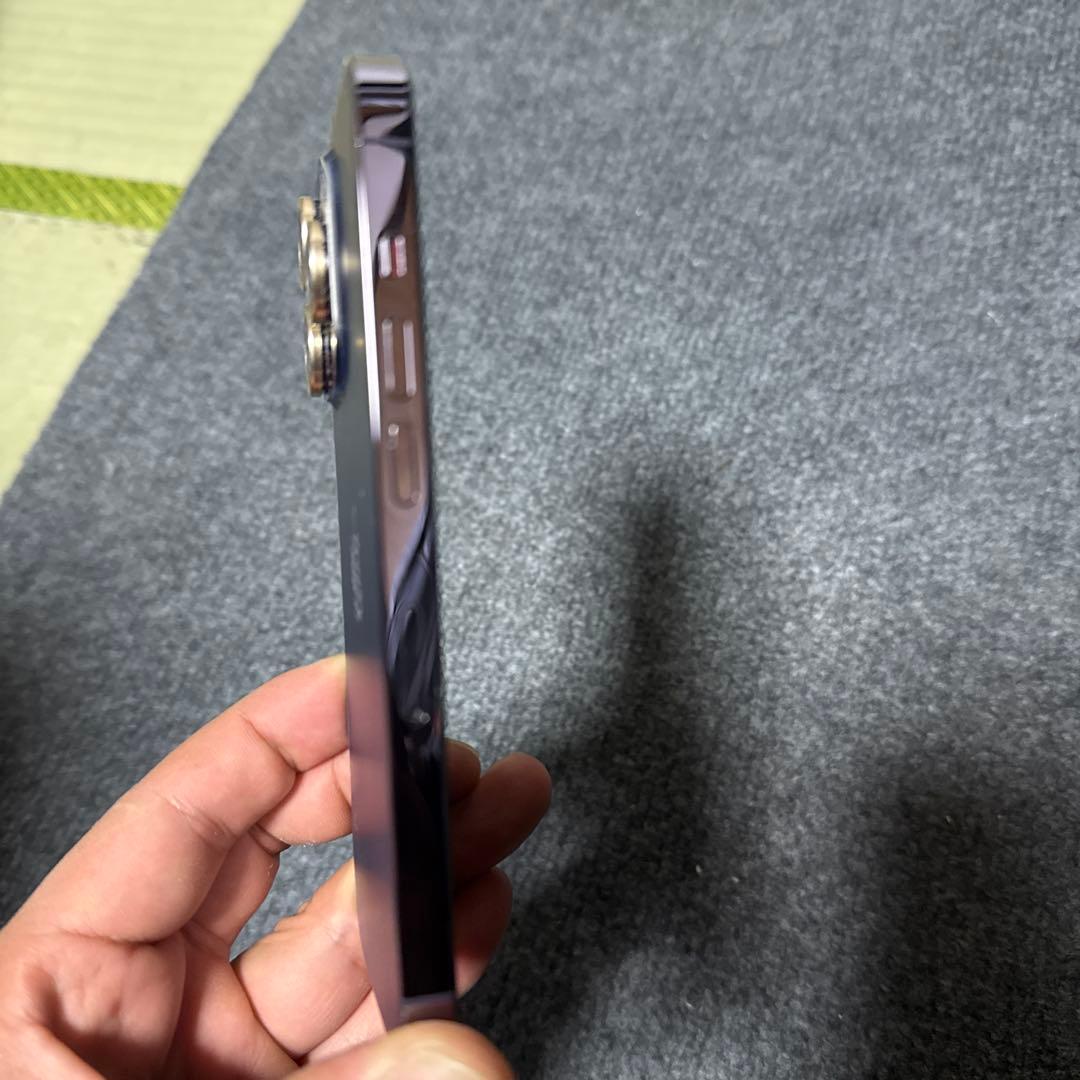 再売りApple iPhone 14 Pro ディープパープル 本体