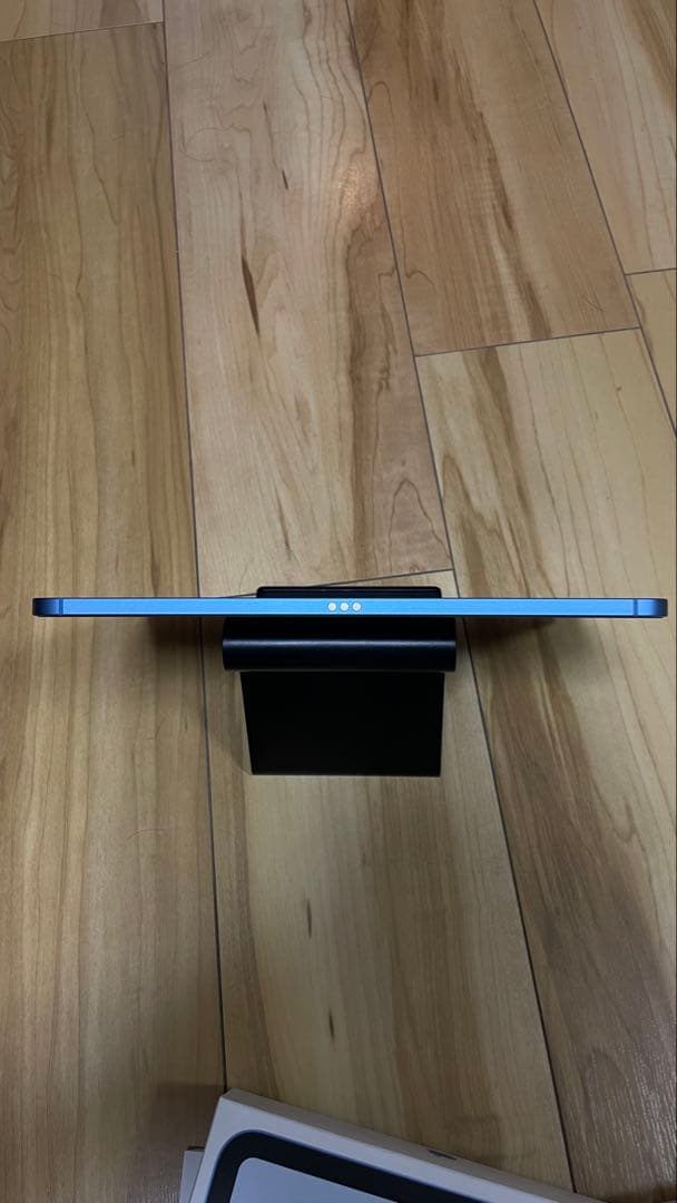 【美品】iPad 第10世代（10.9インチ、Wi‑Fi + Cellular）