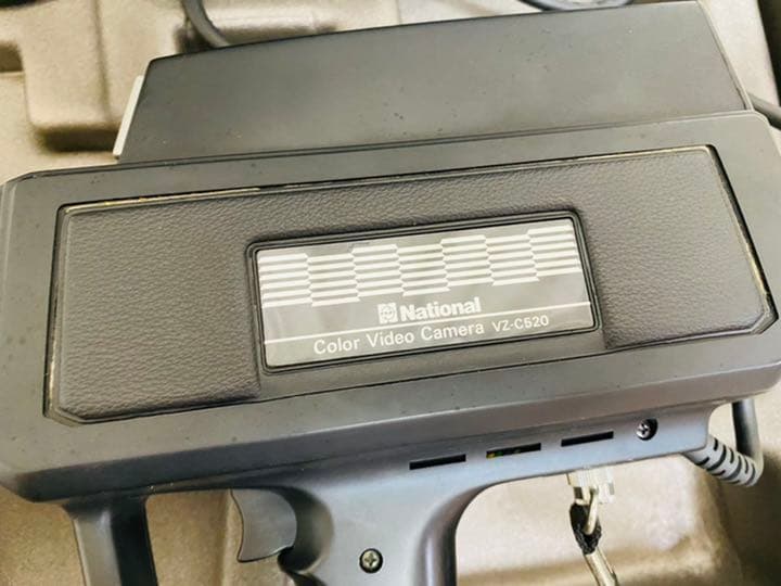 Nationalカラービデオカメラ【超骨董品】