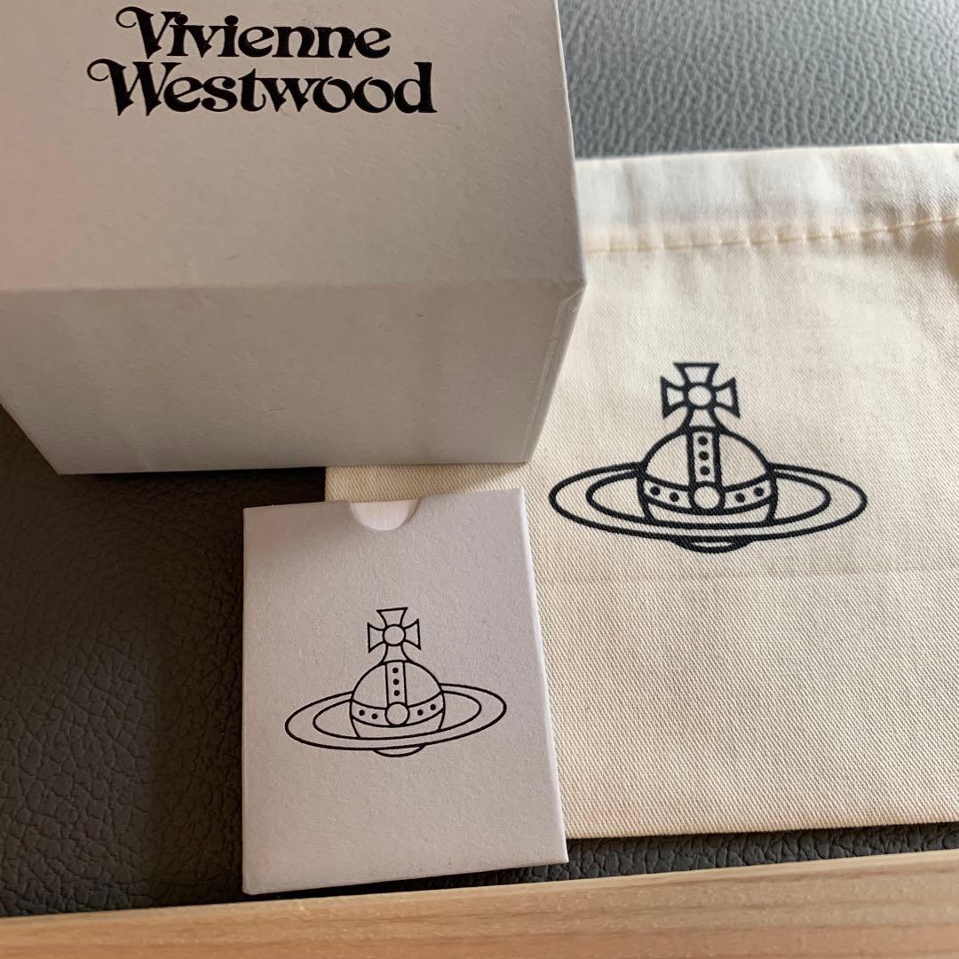 Vivienne Westwoodクリスタル　 ゴールドネックレス