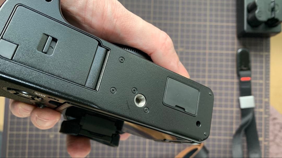 FUJIFILM X-T4 ミラーレスカメラ ボディ ブラック