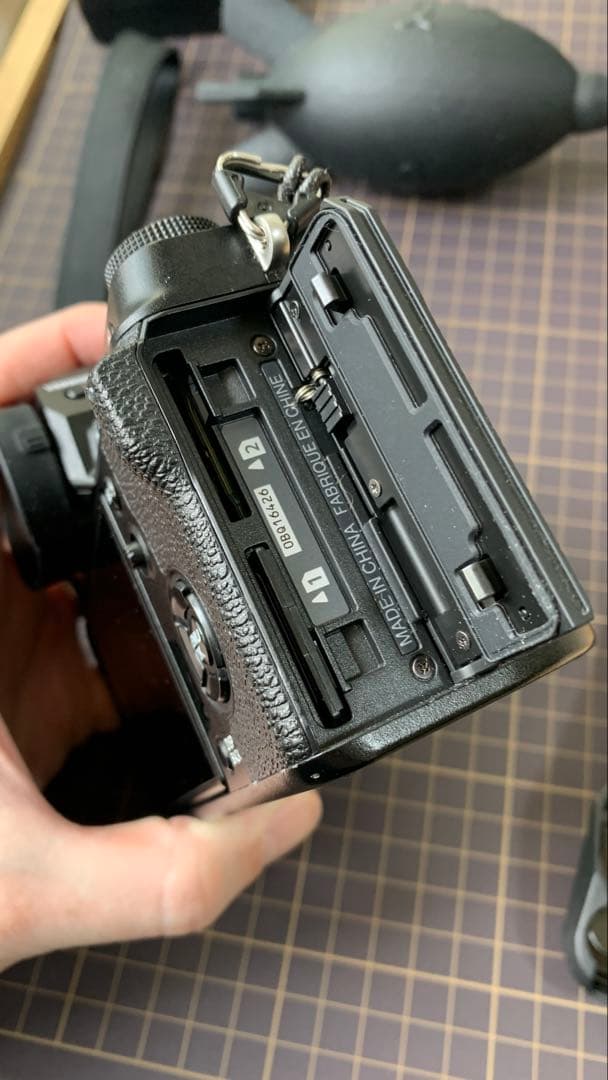 FUJIFILM X-T4 ミラーレスカメラ ボディ ブラック