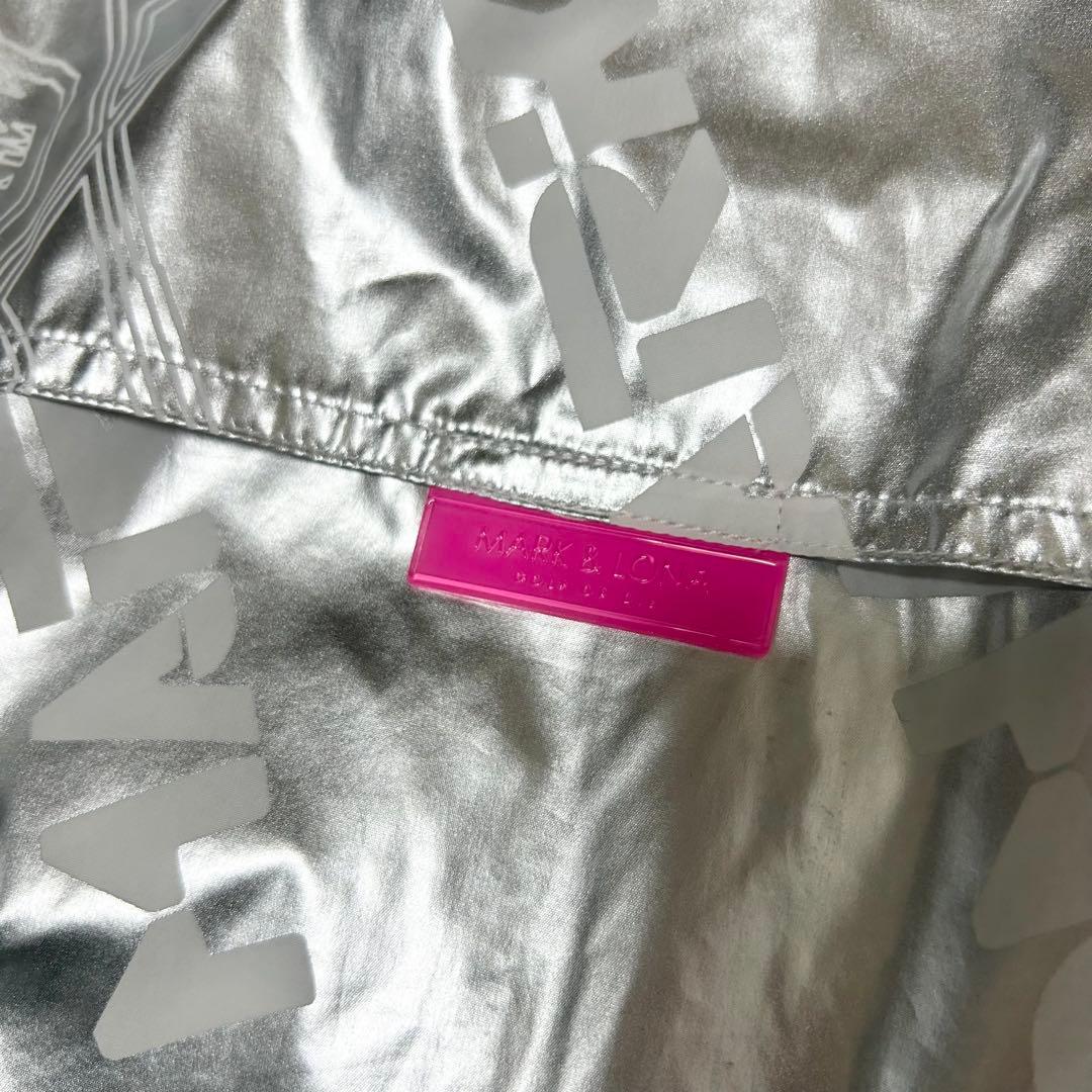 美品　マークアンドロナ　ナイロンジャケット　パーカー　シルバー　総柄　ドクロ