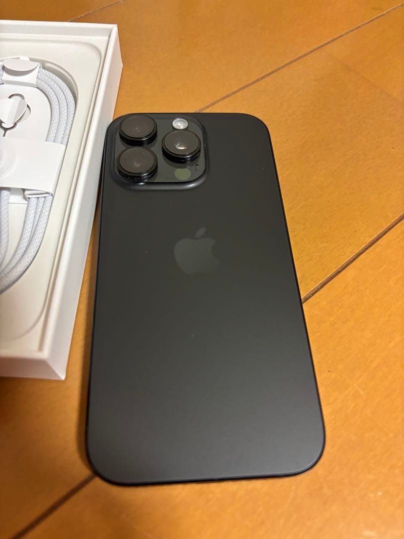 iPhone16pro SIMフリー　128GB