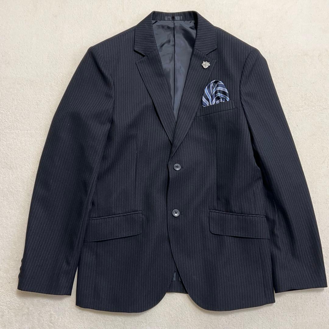 美品　ミチコロンドン　スーツセット　165cm 男の子　ブラック　ストライプ　黒
