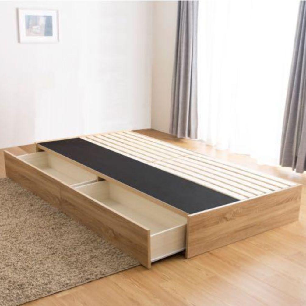 【送料込】ベッドフレーム　1台　シングル　ヘッドレス　ニトリ