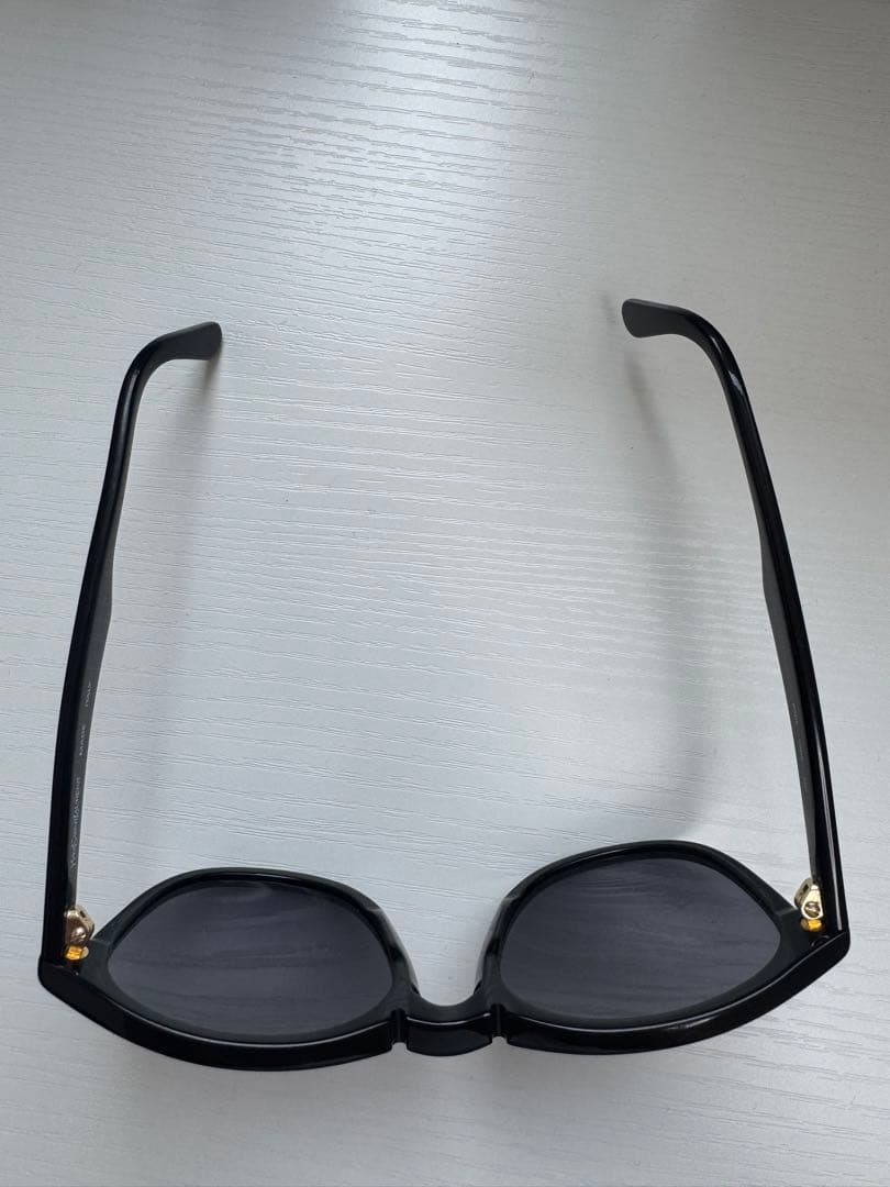 Yves Saint Laurent イヴサンローラン サンローラン サングラス