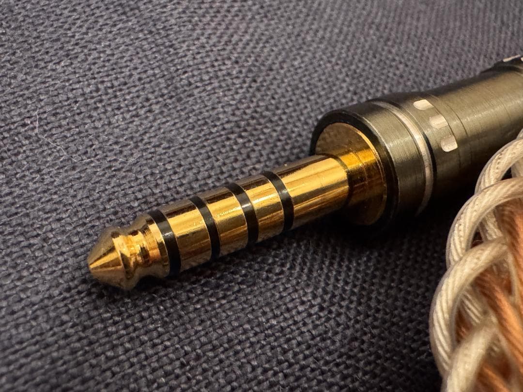 AüR Audio Neon Pro/アウルオーディオ　ネオンプロ