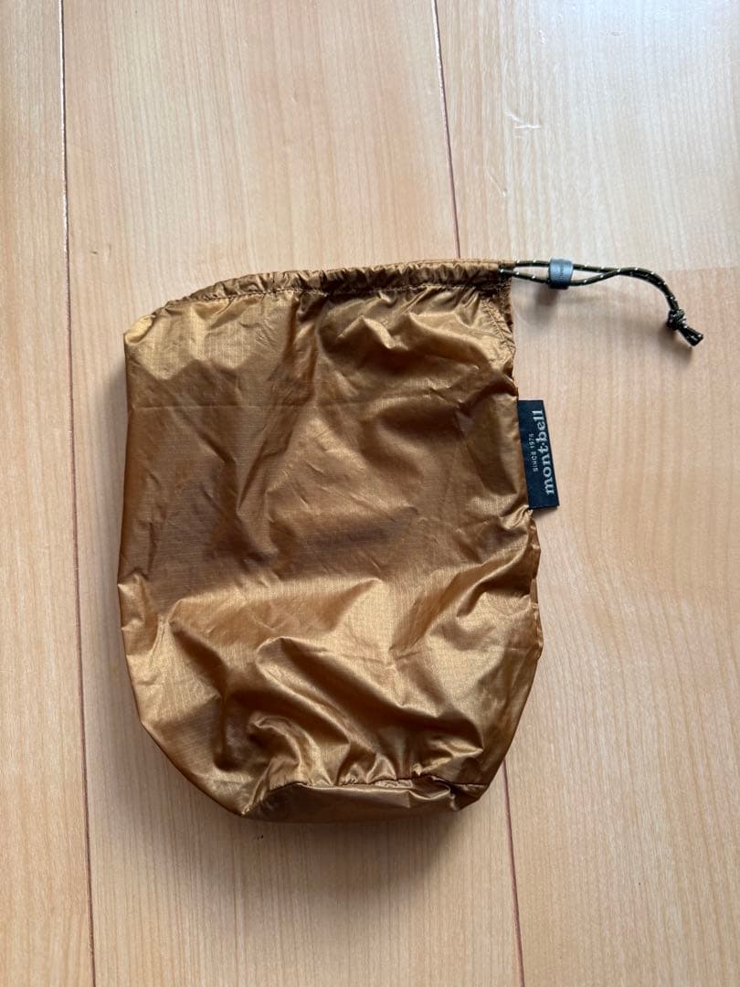 モンベル　スペリオダウンジャケットM　田中シェン