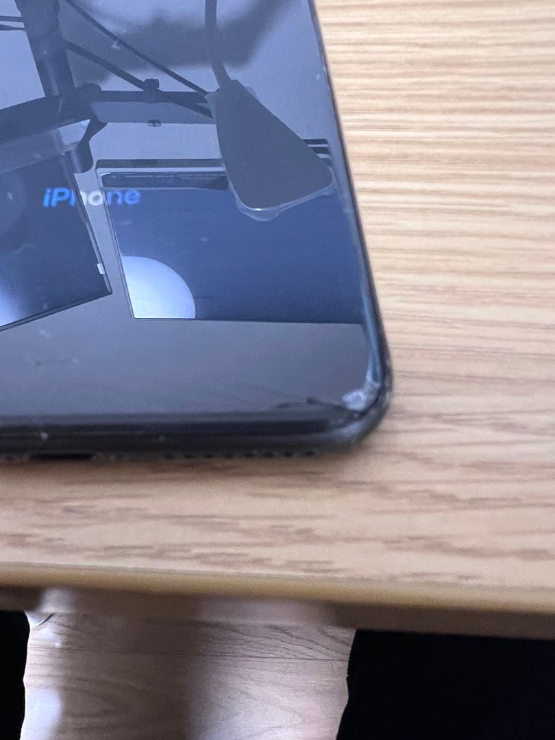 Apple iPhone 8 Plus 本体 スペースグレー