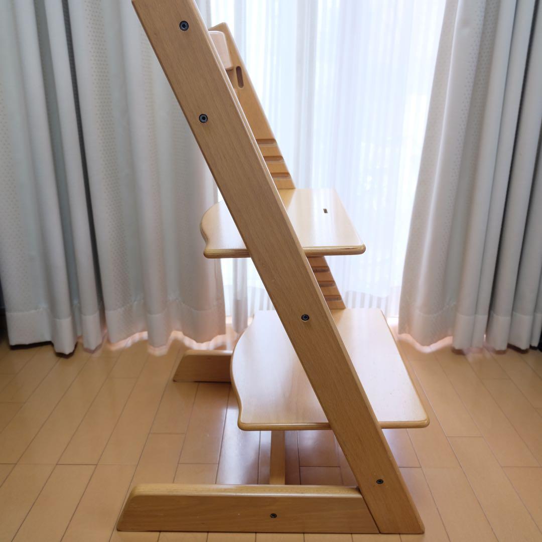 赤ちゃん用イス（トリップトラップ）