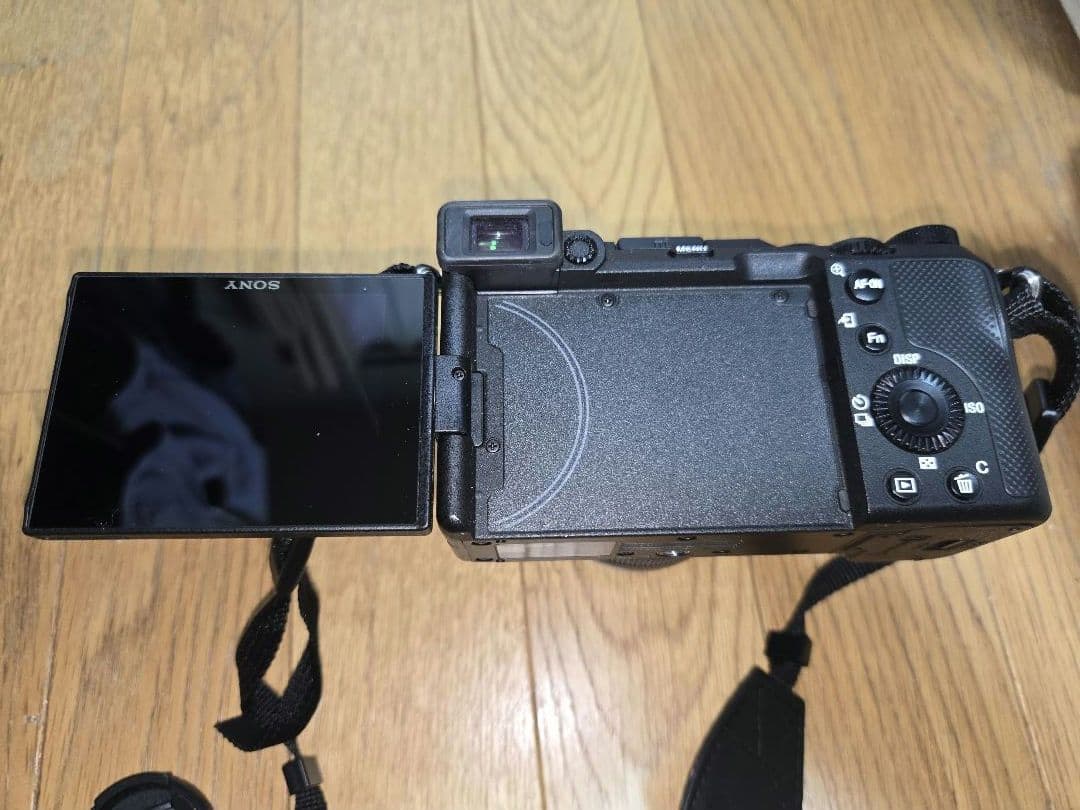 ソニー SONY α7C ; ILCE-7C 標準ズームレンズ付き