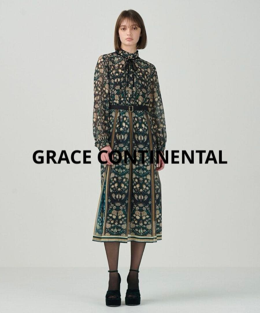 グレースコンチネンタル　ハイネックボウタイプリントワンピース　サイズ36