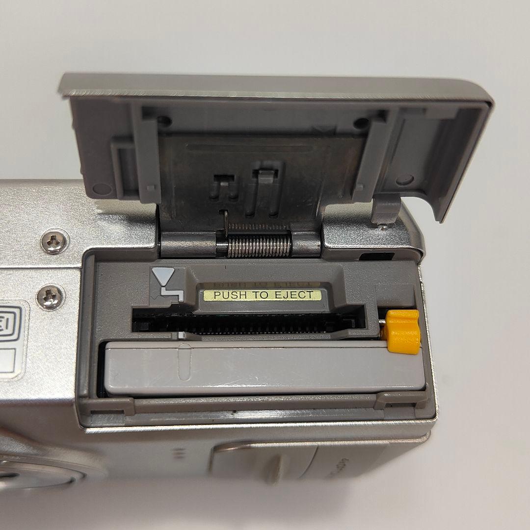 【特価】 FUJIFILM Finepix F810 通電 現状品