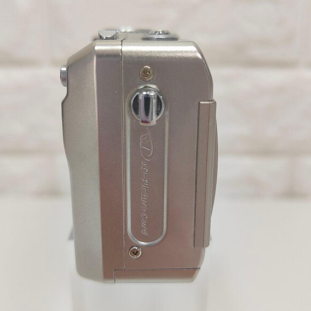 【特価】 FUJIFILM Finepix F810 通電 現状品