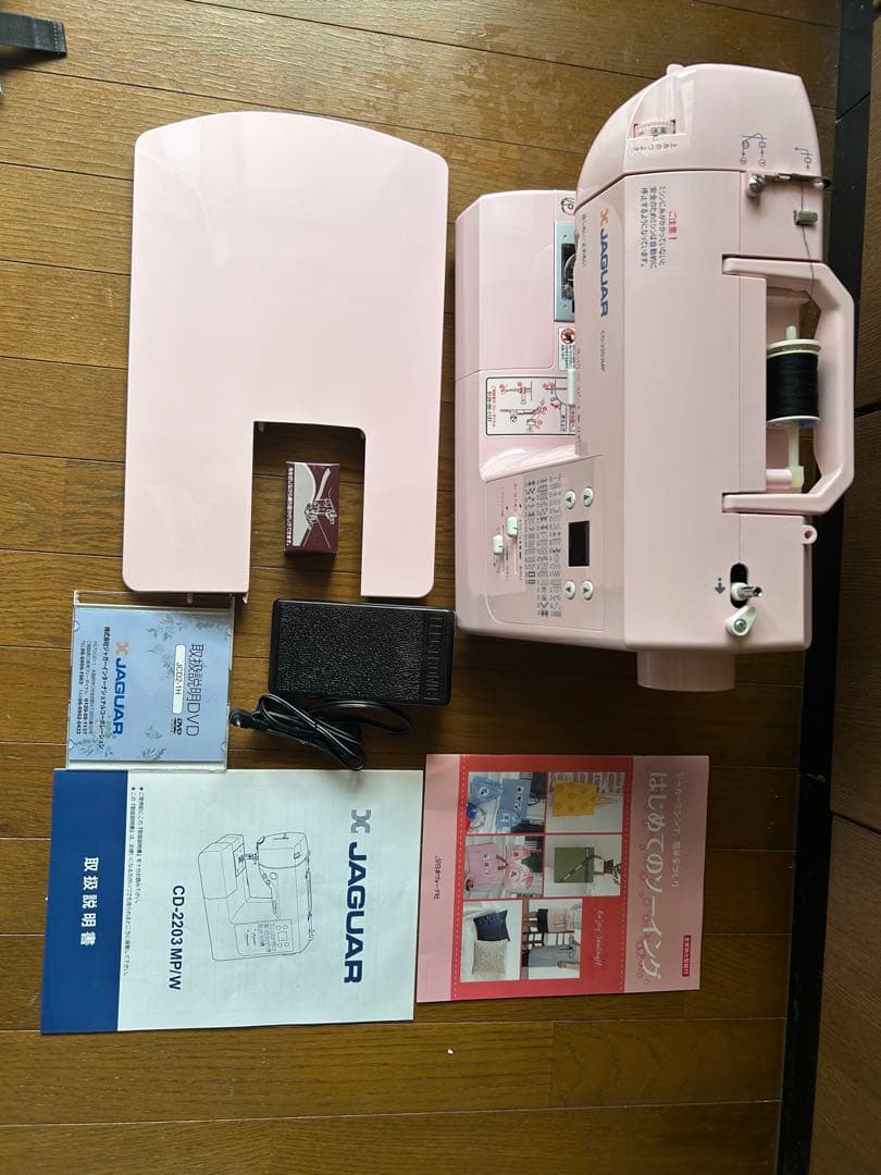 ジャガー　コンピューターミシン本体　CD-2203MP　フットコントローラー付属