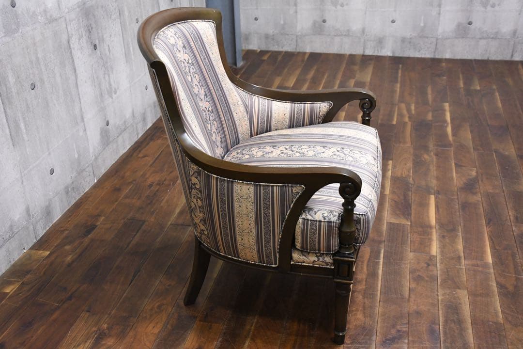 EEK40 カリモク 最高峰 ドマーニ プロシード アームチェア ラウンジチェア