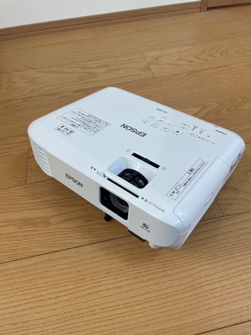 【EPSON】EB-W06プロジェクター本体 リモコン付き