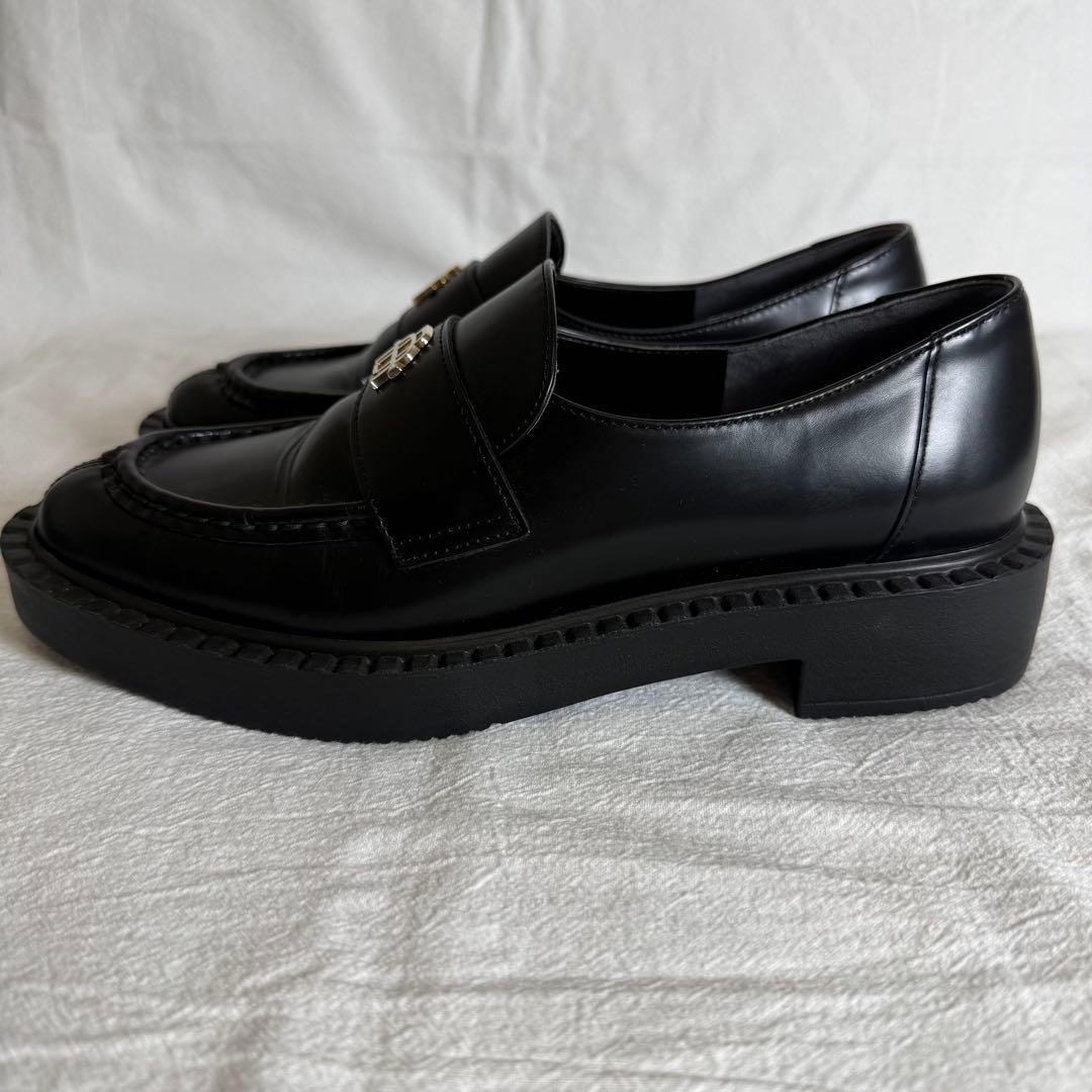 ✨美品✨　DIANA ダイアナ　厚底ローファー　革靴　23.0
