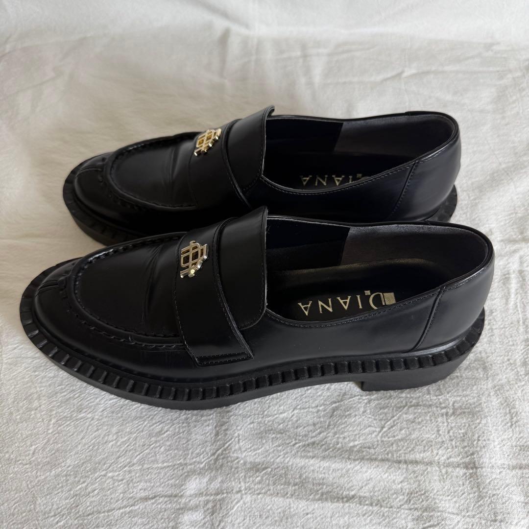✨美品✨　DIANA ダイアナ　厚底ローファー　革靴　23.0