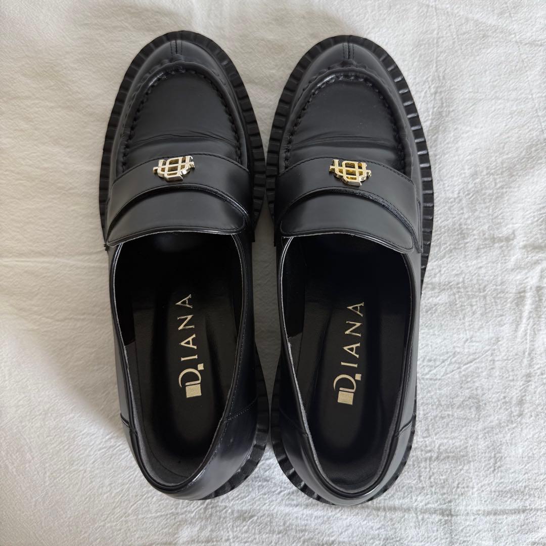 ✨美品✨　DIANA ダイアナ　厚底ローファー　革靴　23.0