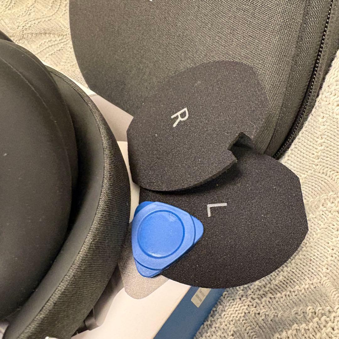 【美品】Sennheiser Momentum 4 + 予備イヤーパッド＆カバー