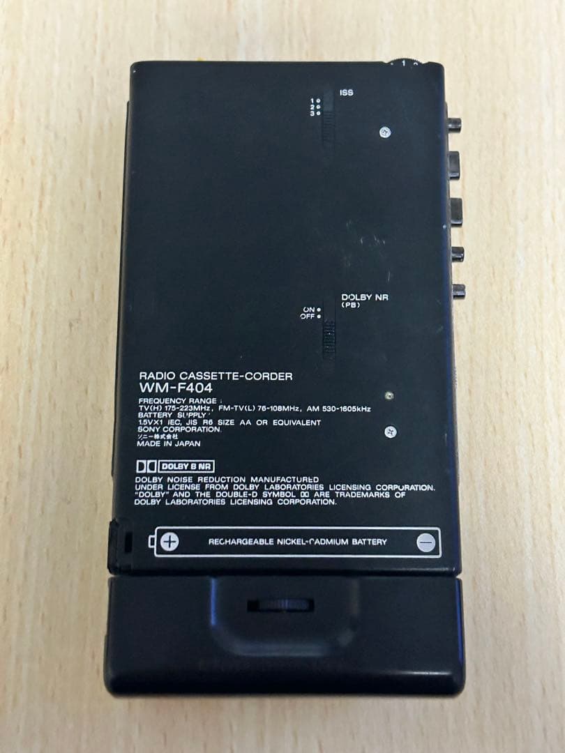 SONY レコーディングウォークマン　wm-f404 ソニー