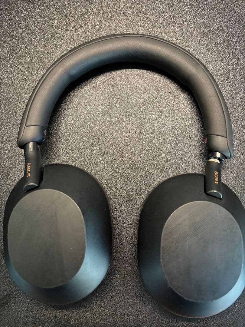 ぷ*ん様 【ジャンク品】SONY WH-1000XM5 ヘッドホン