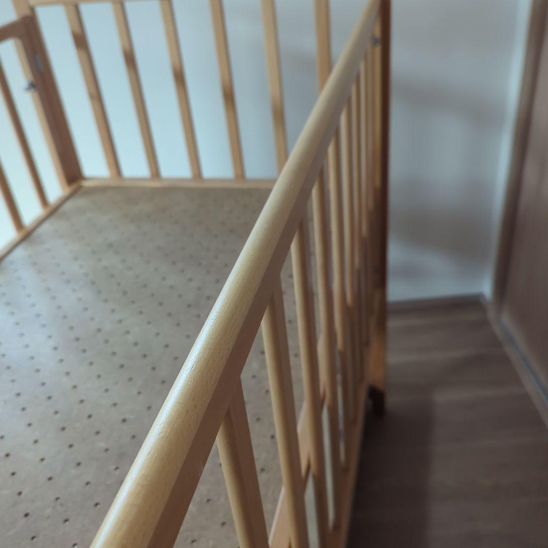 木製キャスター付きベビーベッド(YAMASAKI)＋ベットマット・防水シート