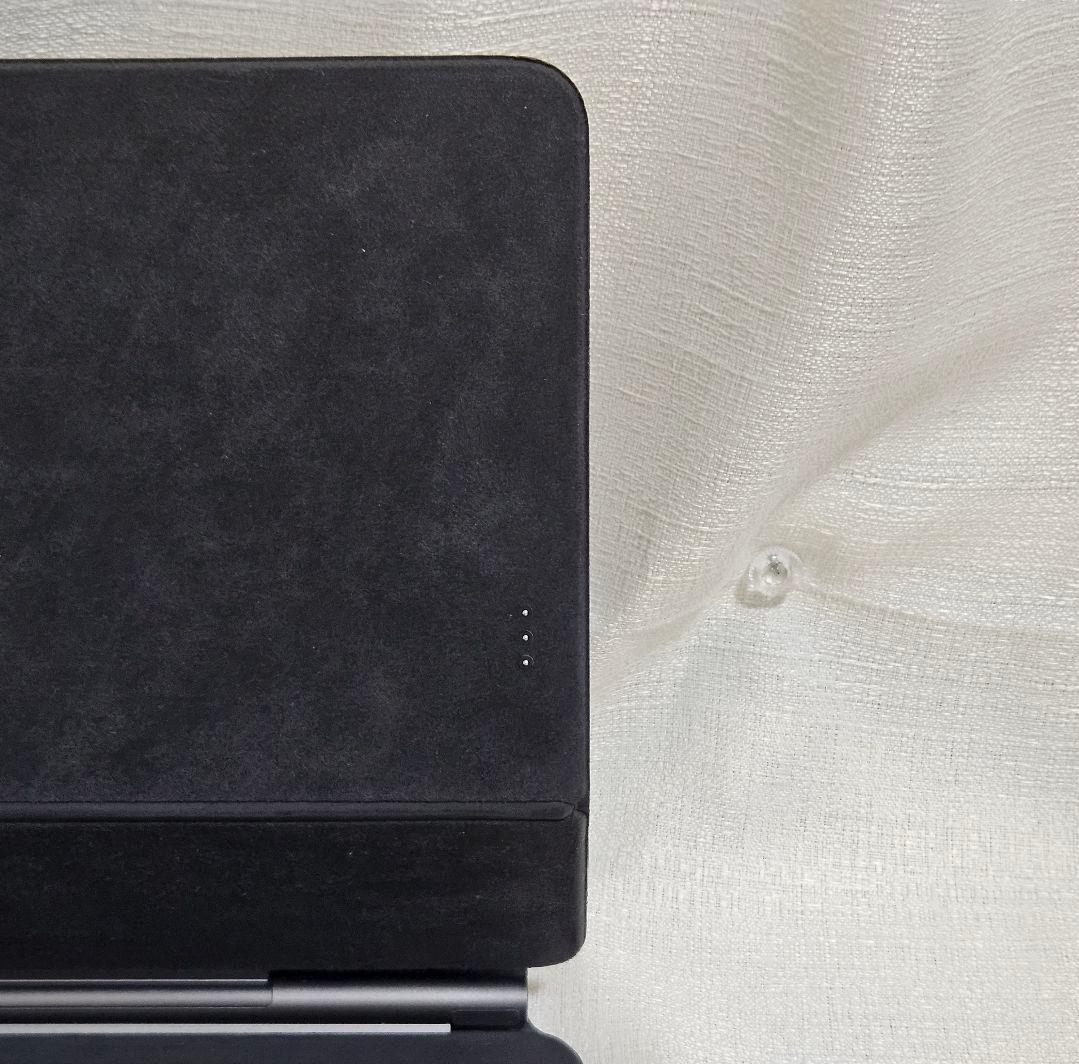 動作品 準美品 magic keyboard 12.9インチ MJQK3J/A