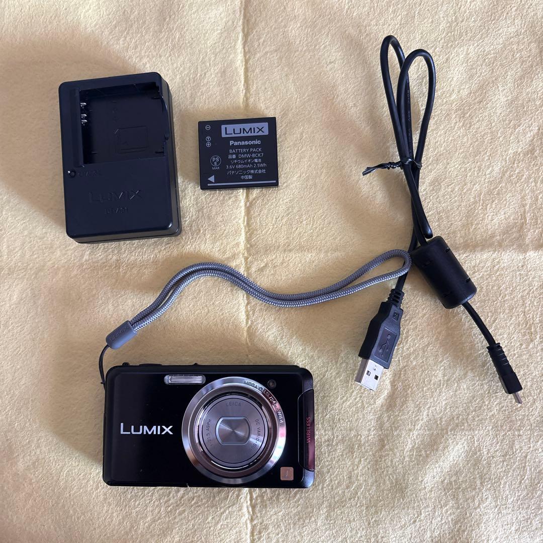 LUMIX DMC-FX90本体 充電器付き