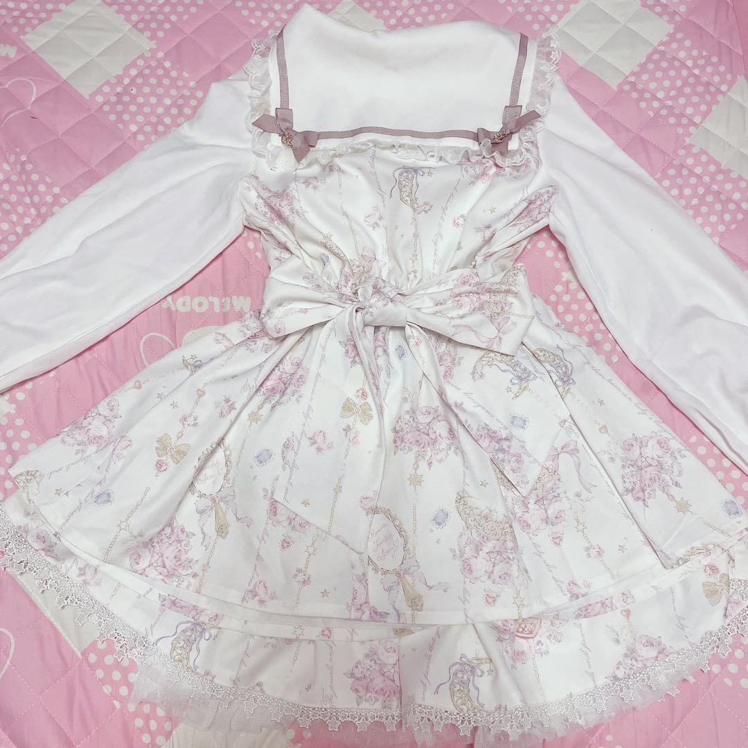 新品タグ付♡リズリサ♡ジュエリー柄セットアップ♡ホワイト♡