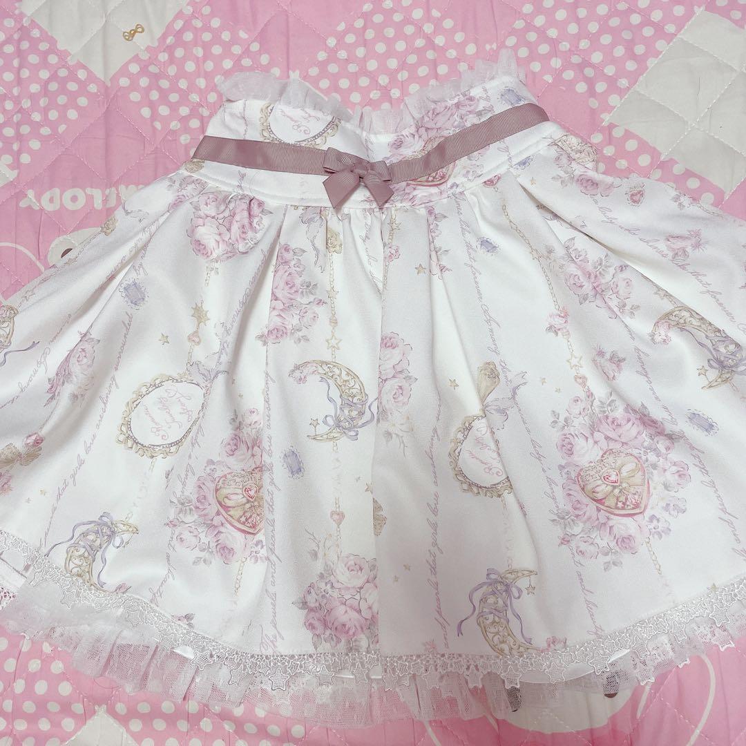 新品タグ付♡リズリサ♡ジュエリー柄セットアップ♡ホワイト♡