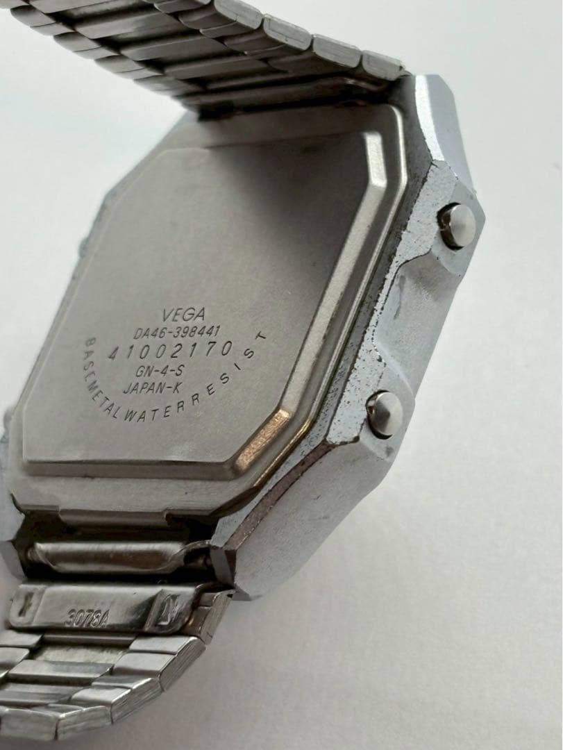 CITIZEN VEGA 腕時計　alarm アラームクロノグラフ