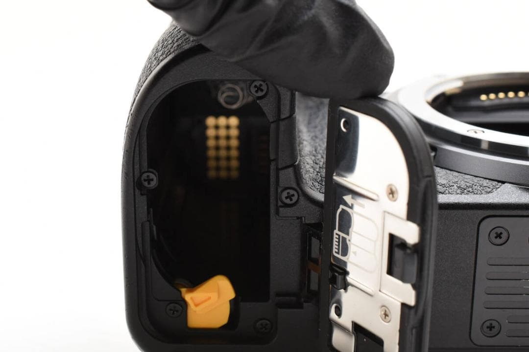 12/25限定【極上美品・付属品多数】 Nikon ニコン Z6II ボディ