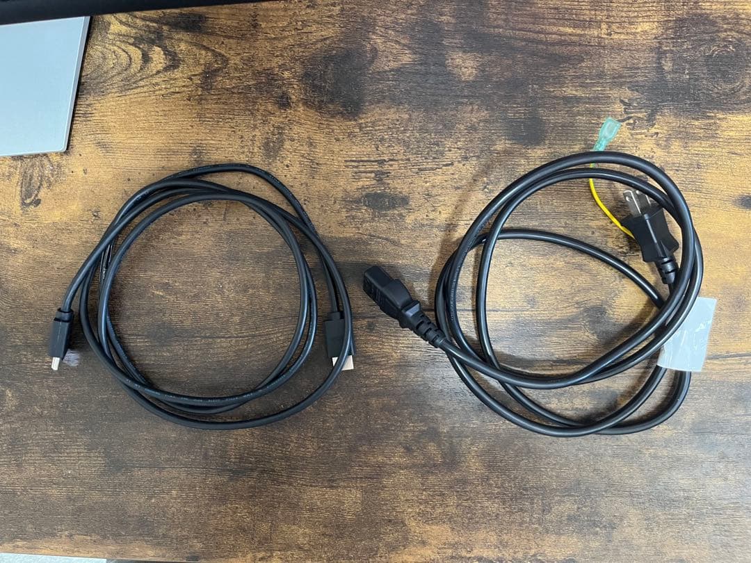 Dell モニター　27インチ S2721HN