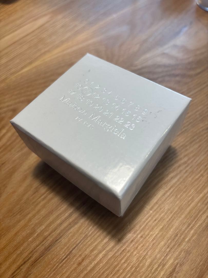 Maison Margiela マルジェラ　マイヨンピアスダブルフープリング片耳