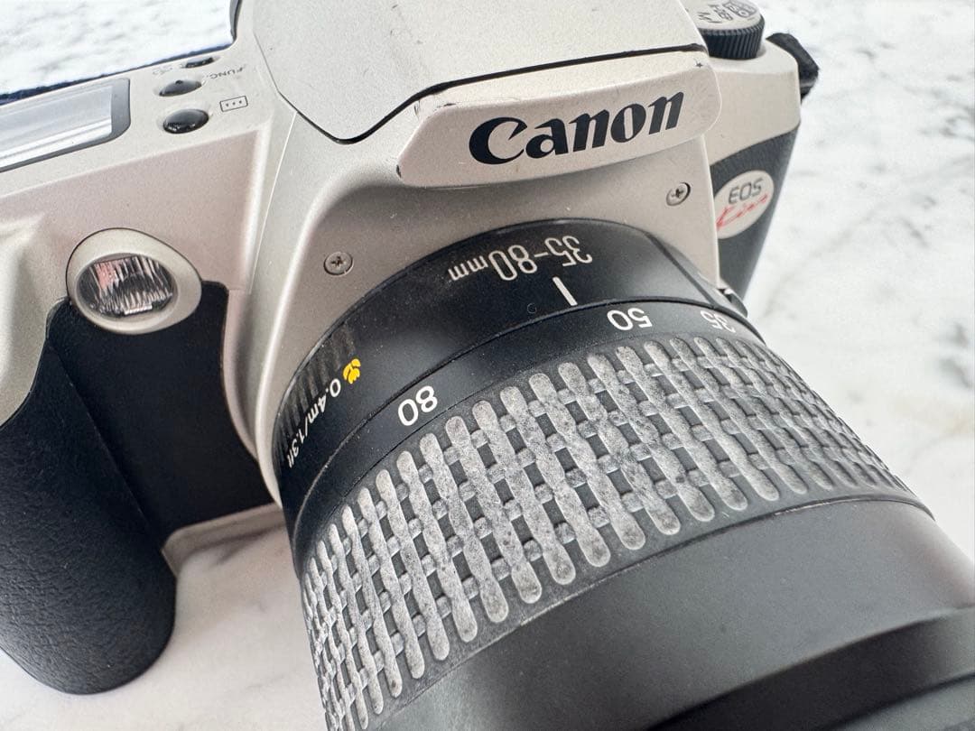 Canon EOS Kiss フィルム一眼レフ　レンズ2本付