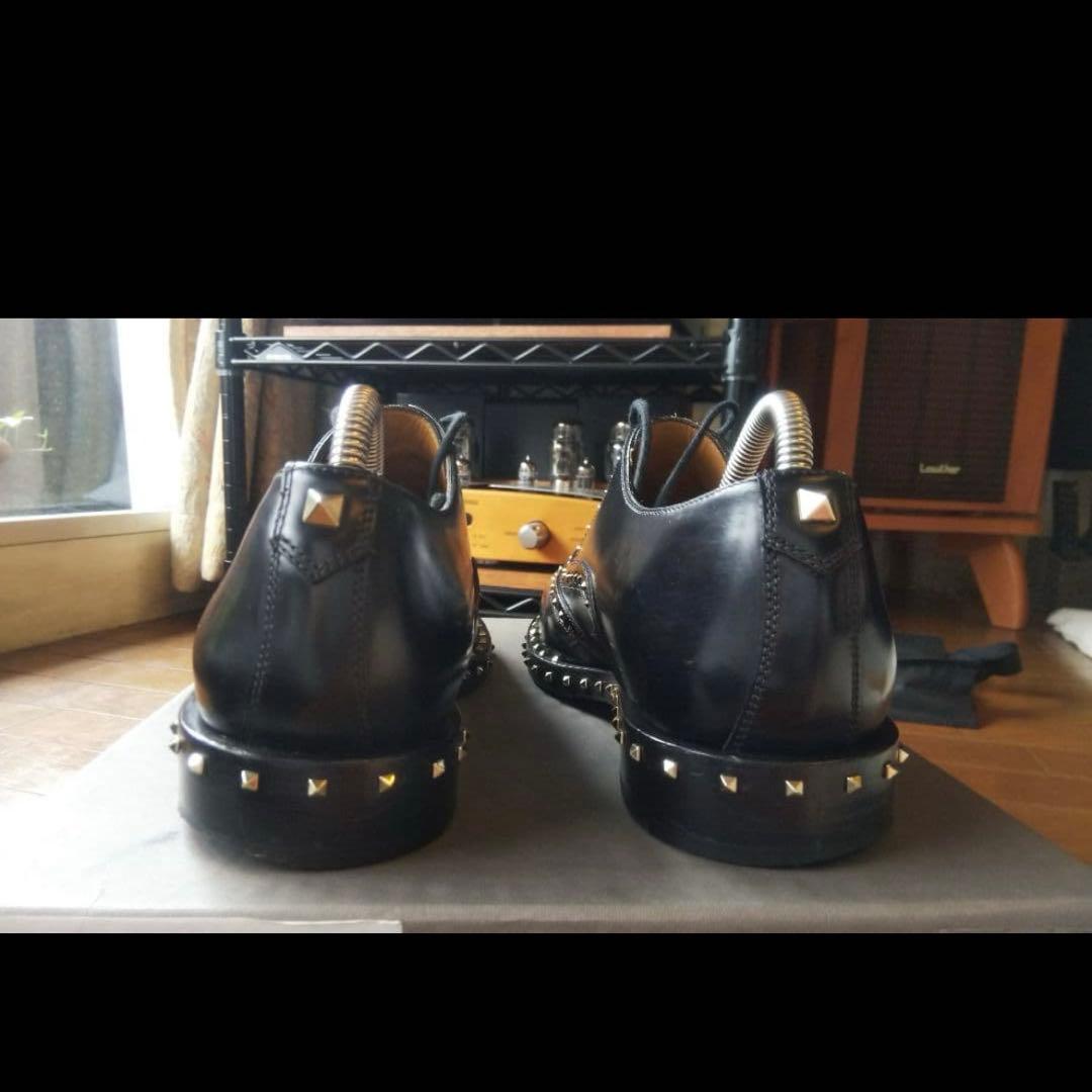 美品　VALENTINOフルスタッズブローグ