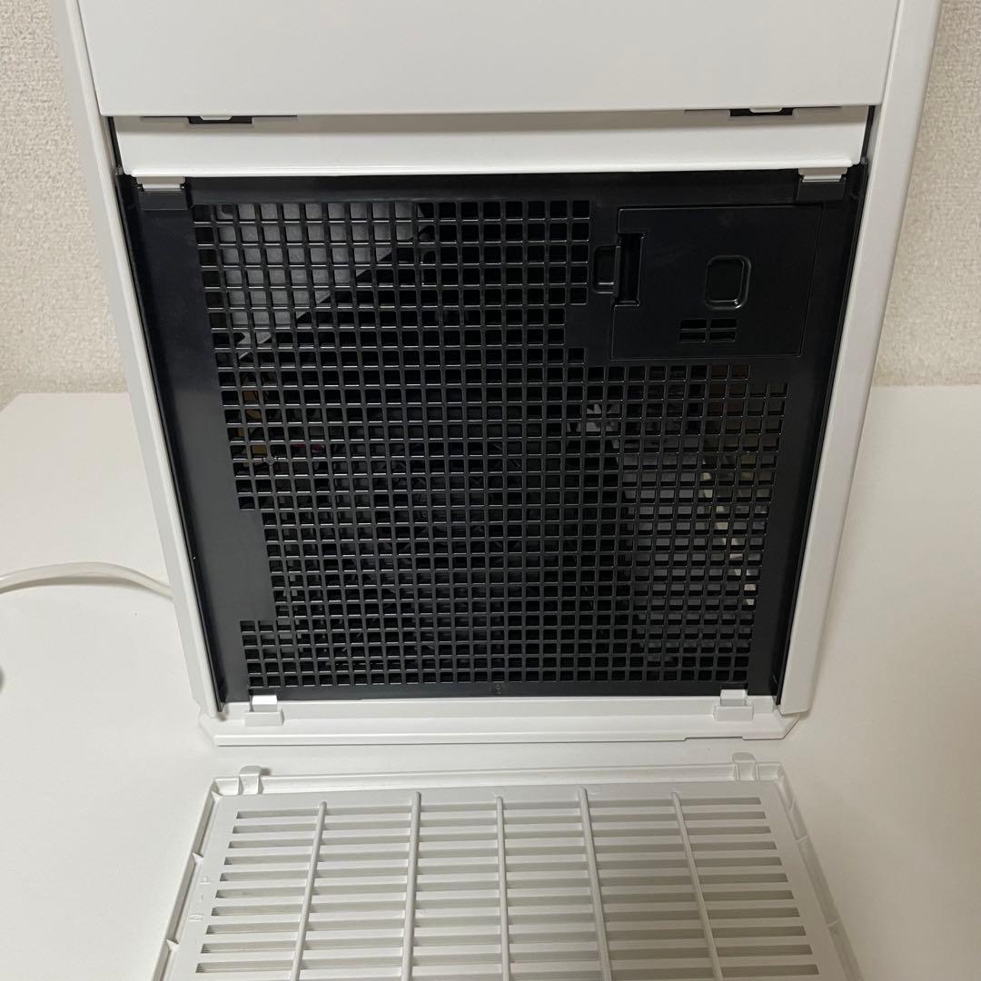 ダイキン　 MCK554AKS-W 加湿空気清浄機　ストリーマ空気清浄機