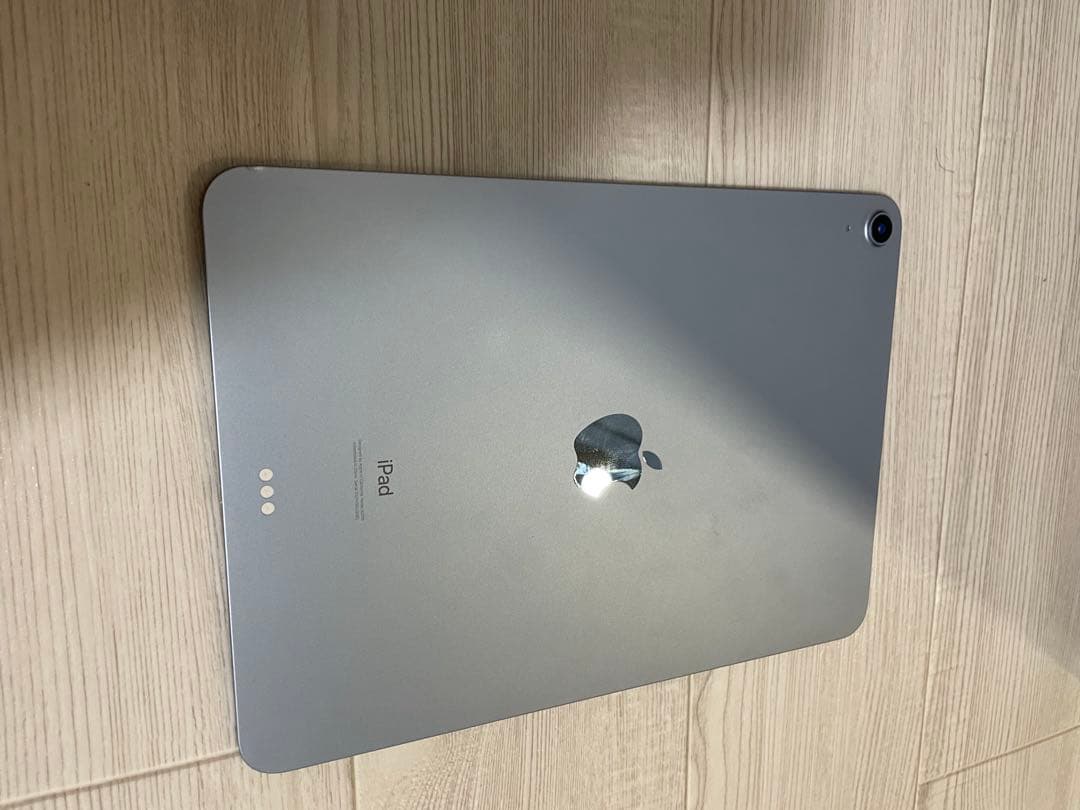 ままんApple iPad Air (第5世代) スペースグレー