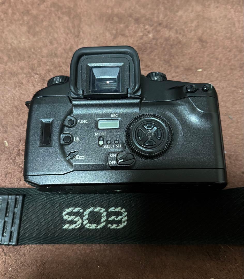 Canon EOS7 フィルムカメラ『動作品』