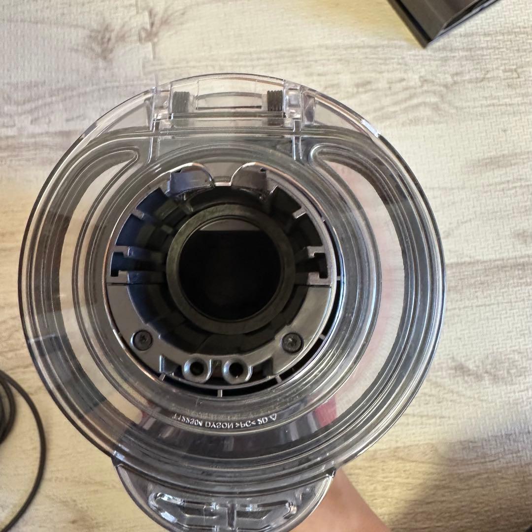 dyson ダイソン デジタルスリム フラフィ 掃除機 SV18