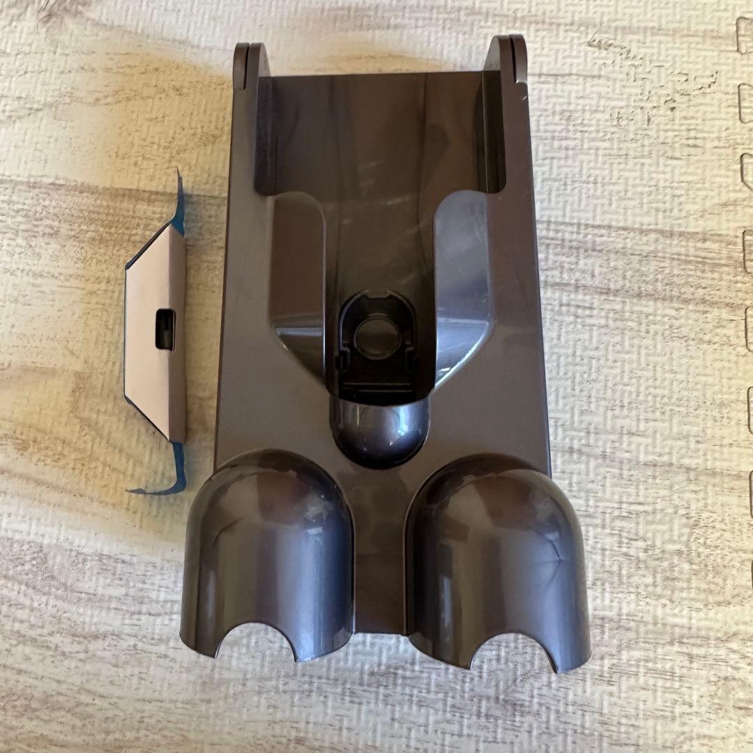 dyson ダイソン デジタルスリム フラフィ 掃除機 SV18