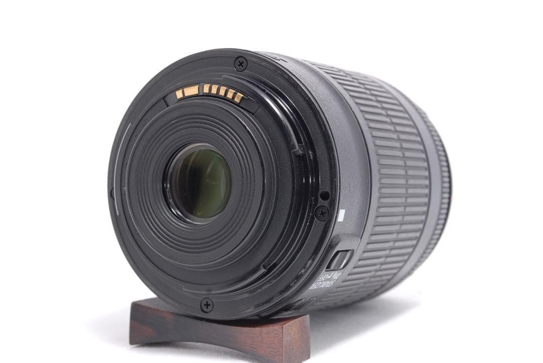 キヤノン Kiss X8i☆美品✨高性能STM標準レンズ付 Wi-Fi タッチ♪