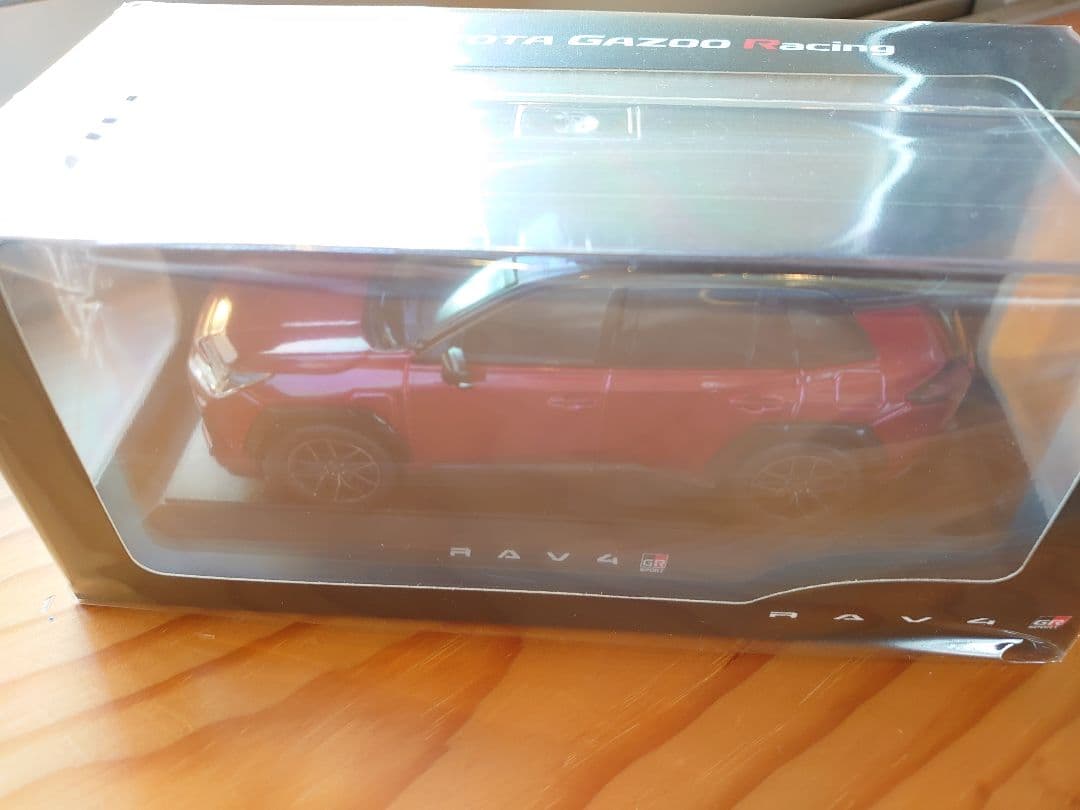 【GRスポーツ】新型RAV4　GRスポーツ　ブラック×エモーショナルレッドII