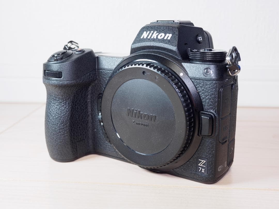 極美品 NIKON Z7II ショット数1065回